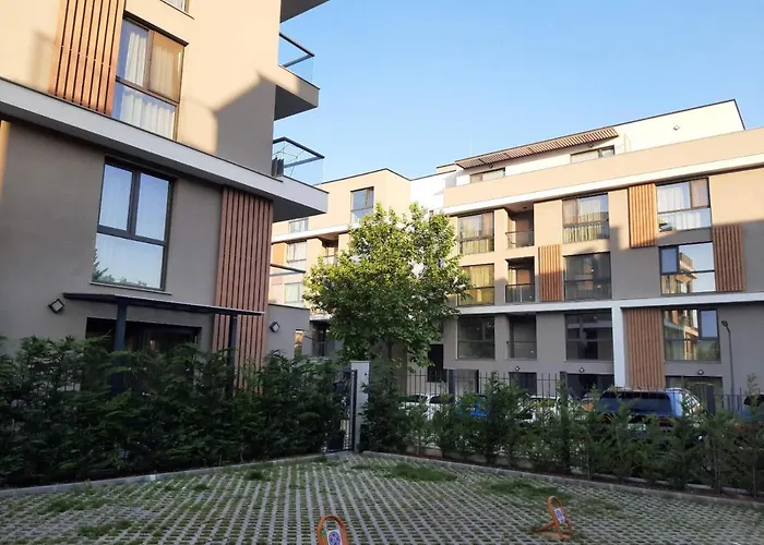 Deluxe 6 * Sankt Konstantin & Helena