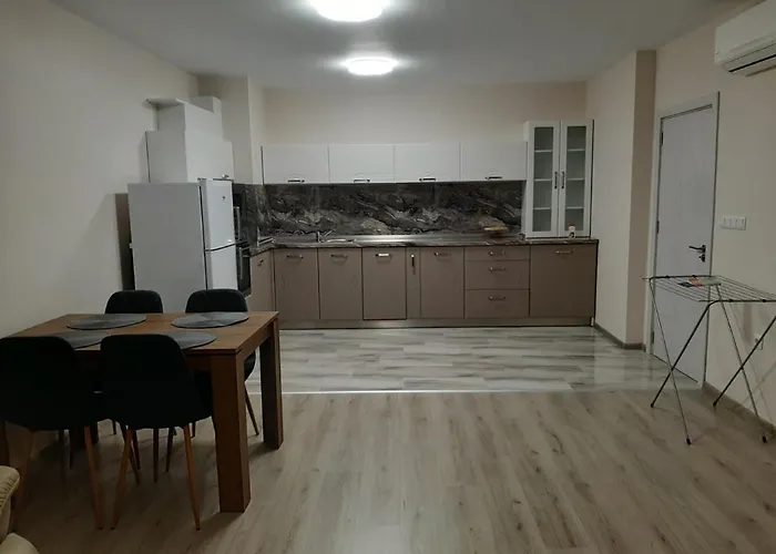 Deluxe 6 Lejlighed Sankt Konstantin & Helena