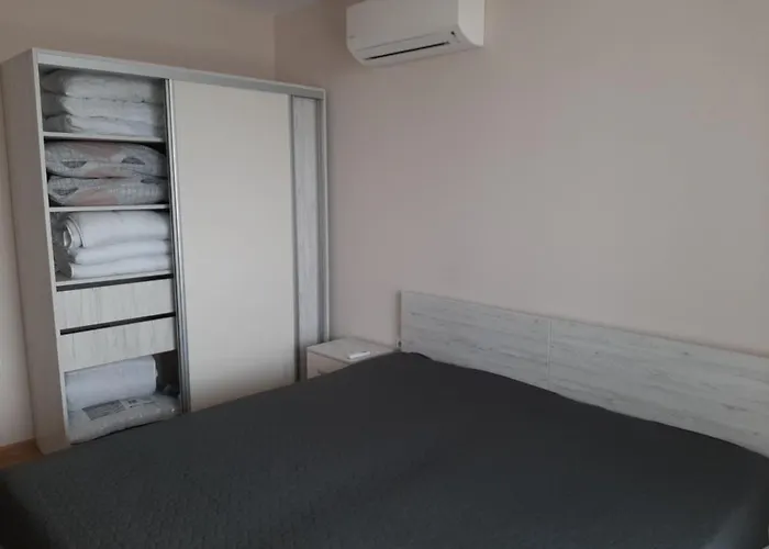 Deluxe 6 * Sankt Konstantin & Helena